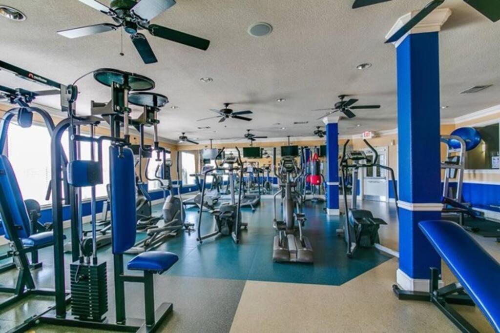 Modern Condo Near Texas Medical Center W Free Parking Houston Bagian luar foto